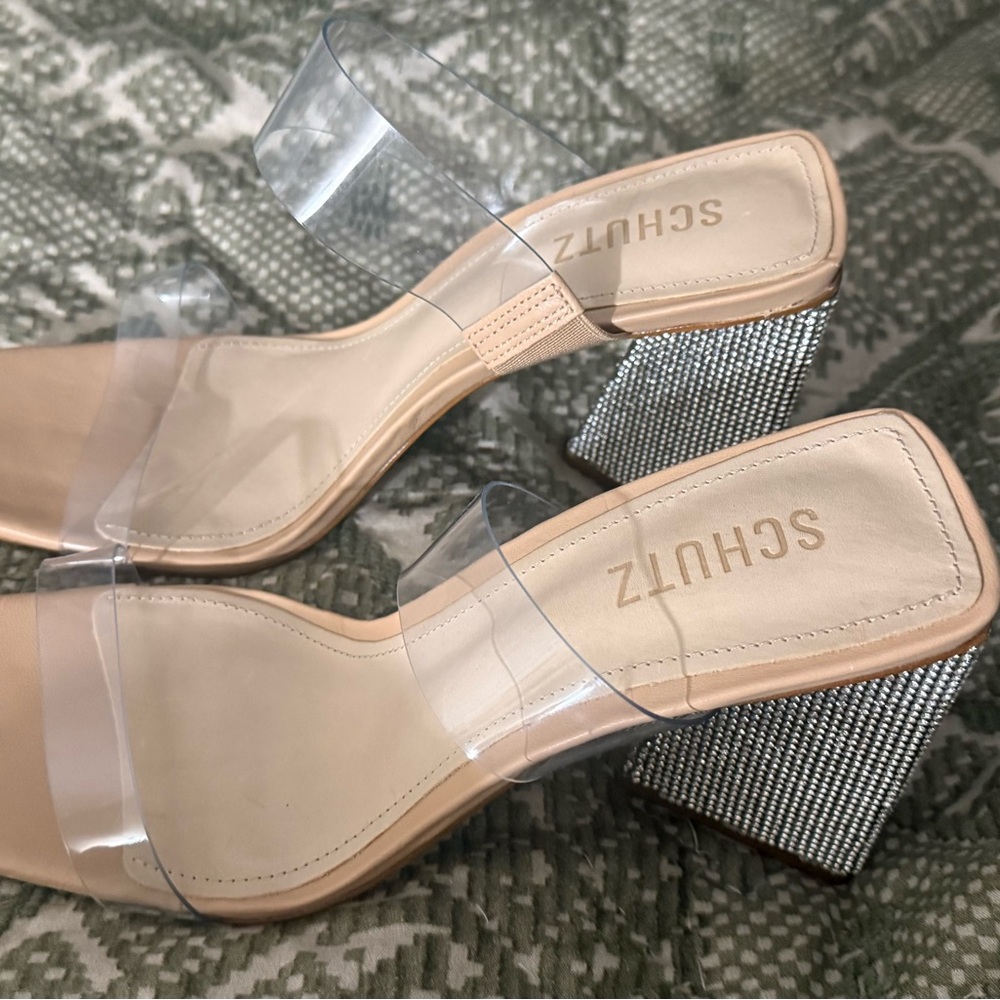 SCHUTZ Women's Clear Strap and Beige Block rhinestone heels NWO Box Size 9.5